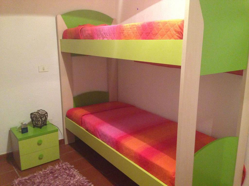Casa Vacanze Marco Polo Vista Mare Trappeto  Δωμάτιο φωτογραφία